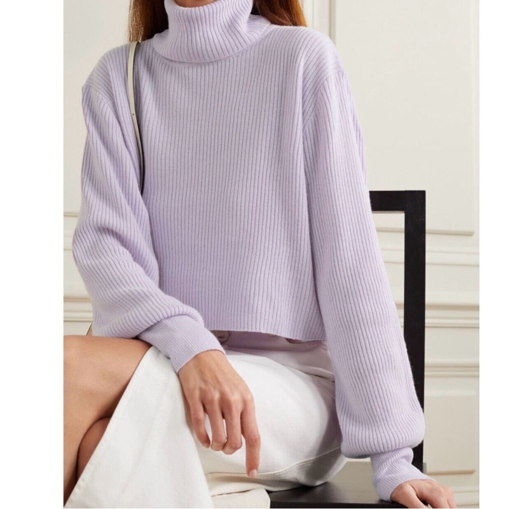 Reformation Luisa cropped cashmere turtleneck in lilac purple, size medium!